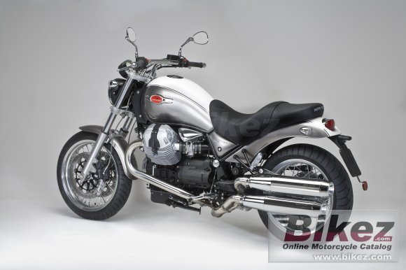 2009 Moto Guzzi Bellagio photo